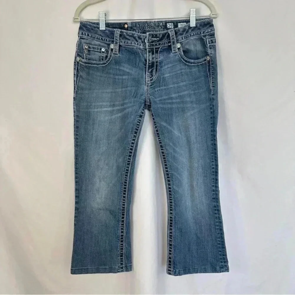 Miss Me Jeans Mid Rise Bootcut Embellished Back Pockets Cropped Womens Sz 29‎